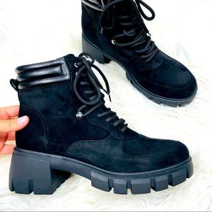 Black lug sole boot